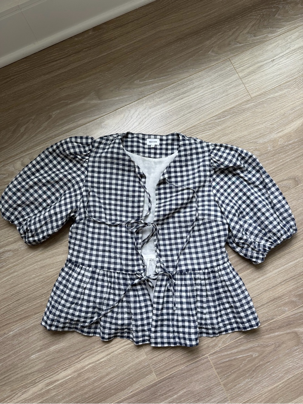 Aureum Women’s Navy and White Gingham Cotton Puff Sleeve Top Sz M 100% Cotton